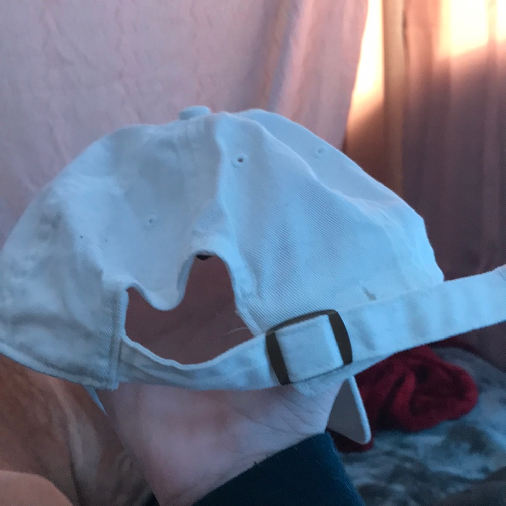 hat - Picture 2 of 2